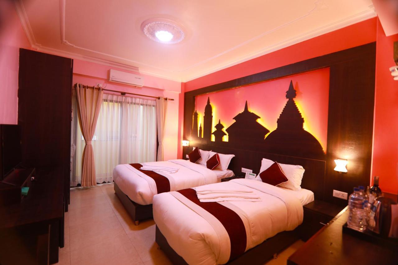 Hotel Task International Pokhara Eksteriør billede
