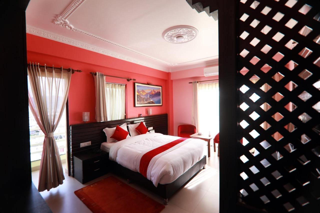 Hotel Task International Pokhara Eksteriør billede