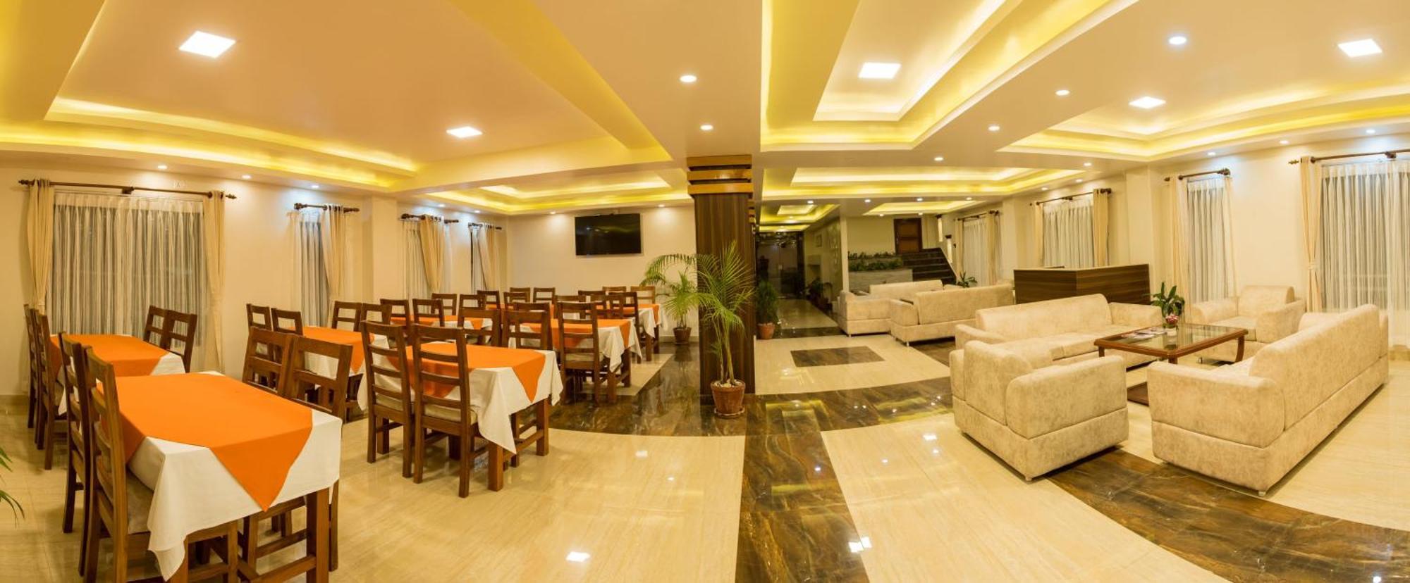 Hotel Task International Pokhara Eksteriør billede