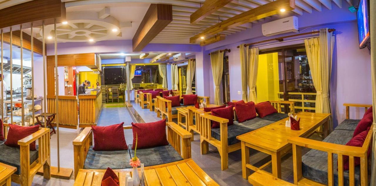 Hotel Task International Pokhara Eksteriør billede